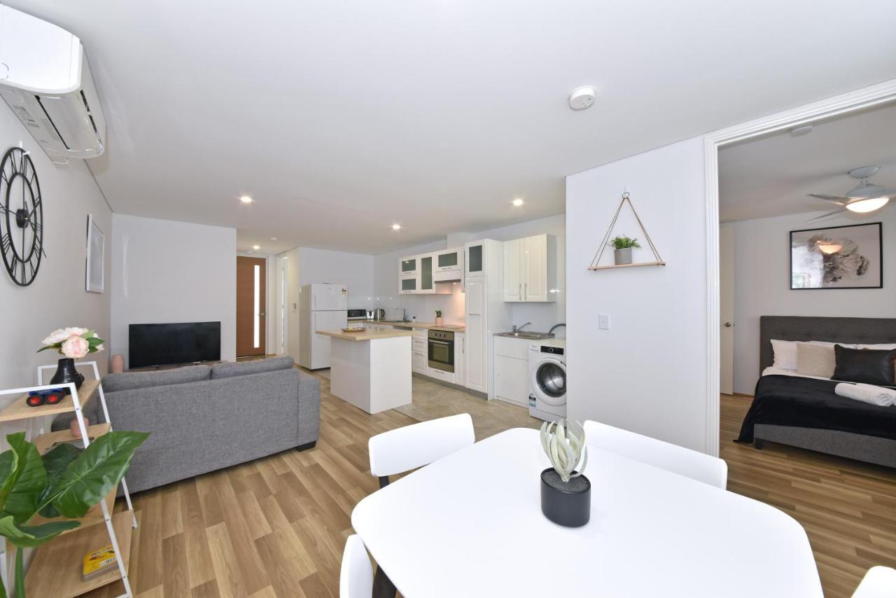 2X2 Modern Apartment Near Airport And City Perth Kültér fotó