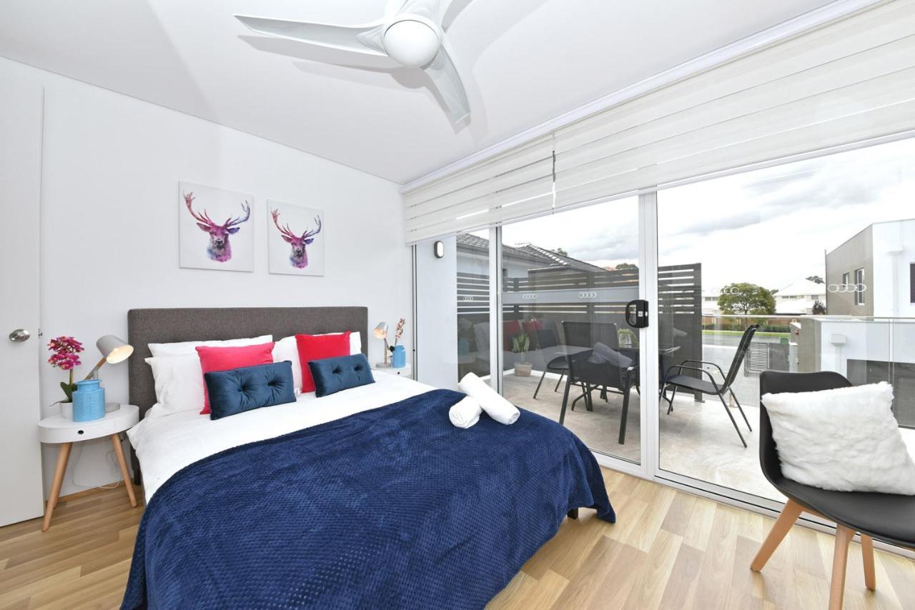 2X2 Modern Apartment Near Airport And City Perth Kültér fotó