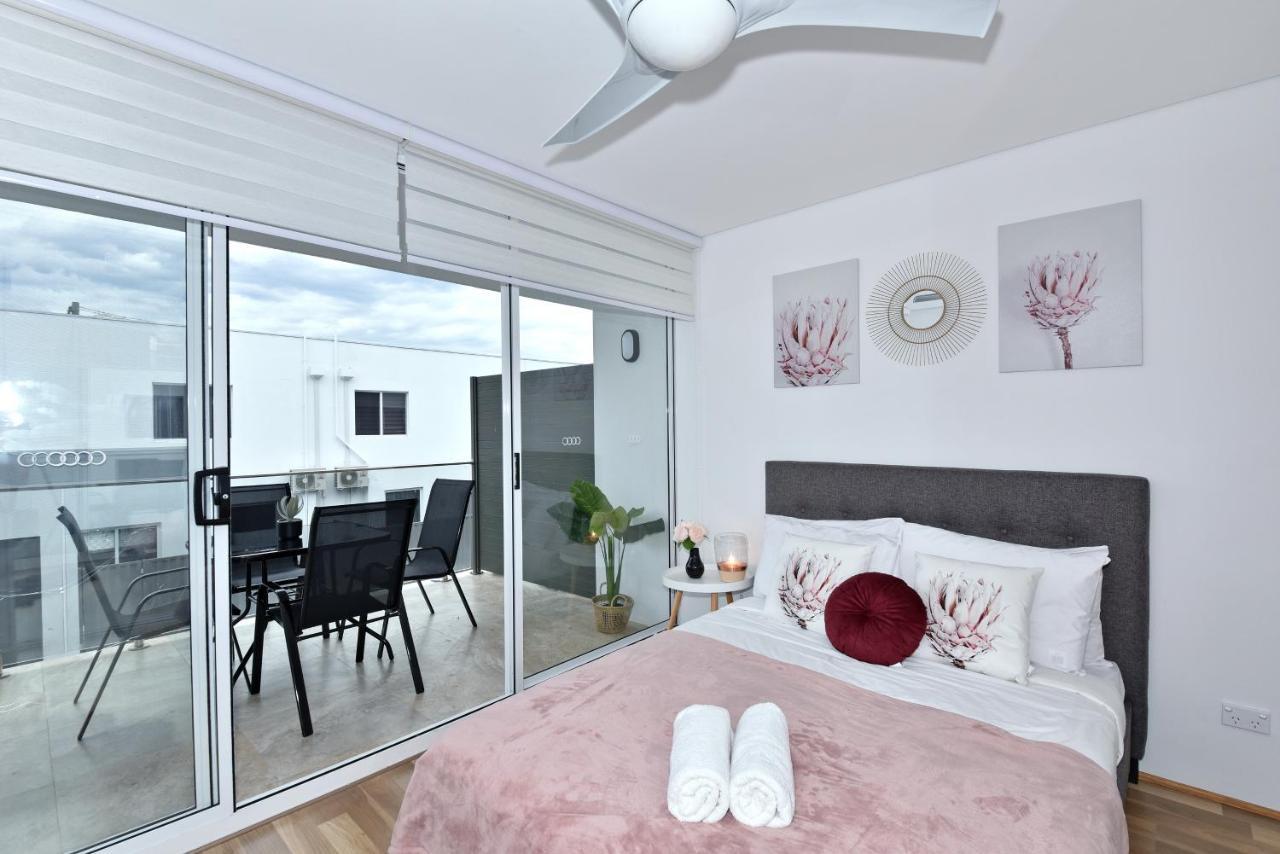 2X2 Modern Apartment Near Airport And City Perth Kültér fotó