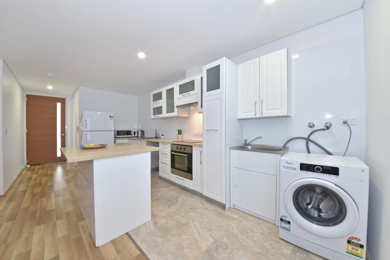 2X2 Modern Apartment Near Airport And City Perth Kültér fotó