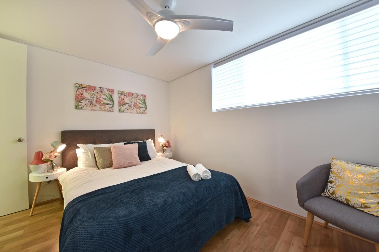 2X2 Modern Apartment Near Airport And City Perth Kültér fotó