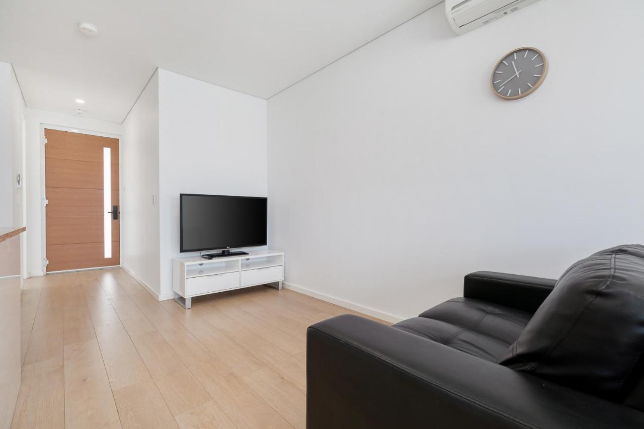 2X2 Modern Apartment Near Airport And City Perth Kültér fotó
