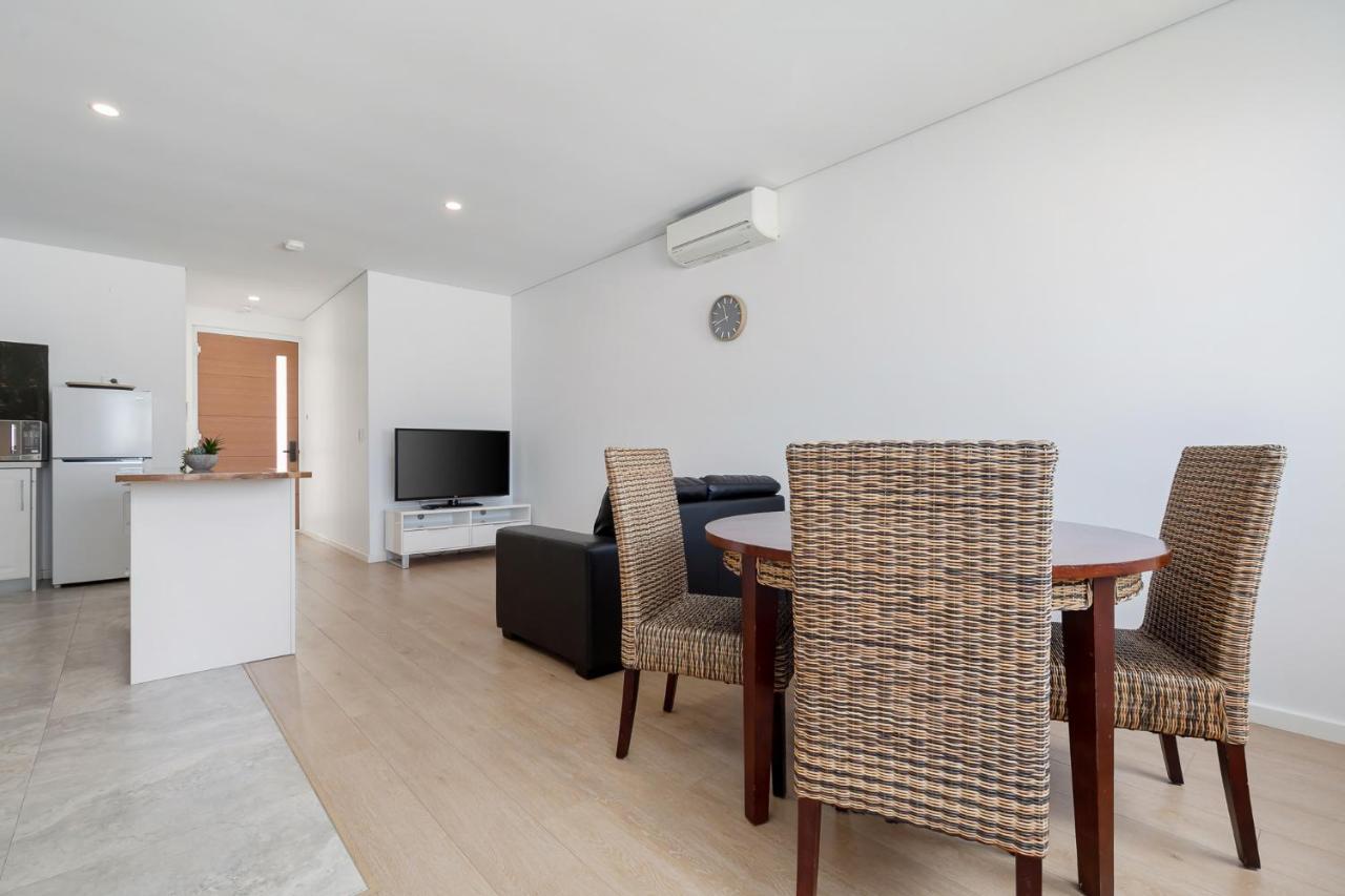 2X2 Modern Apartment Near Airport And City Perth Kültér fotó